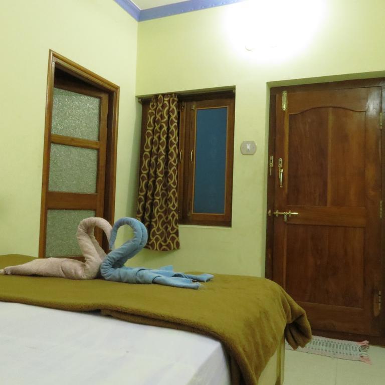 Thilak Home Stay Hampi Eksteriør billede